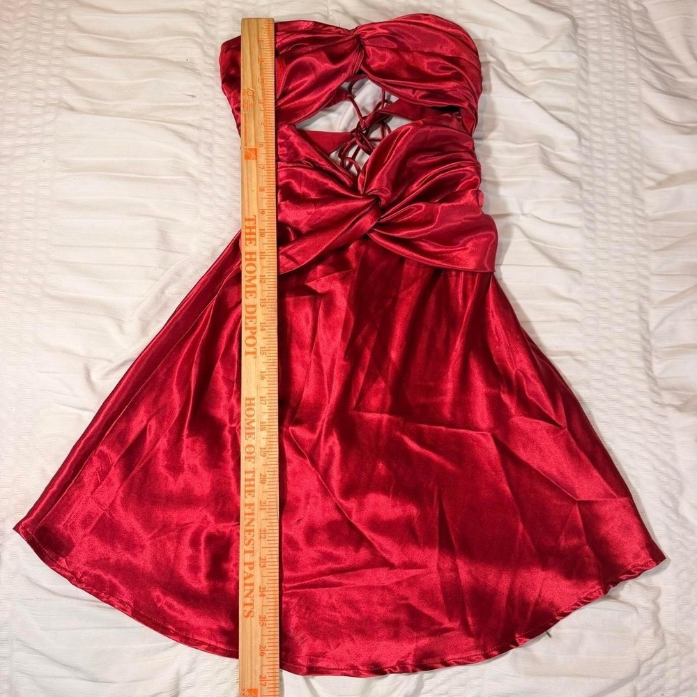 American Threads Red Satin Strapless Cutout Lace Up Mini Dress Small - Picture 5 of 8